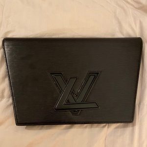 Louis Vuitton clutch/envelope bag